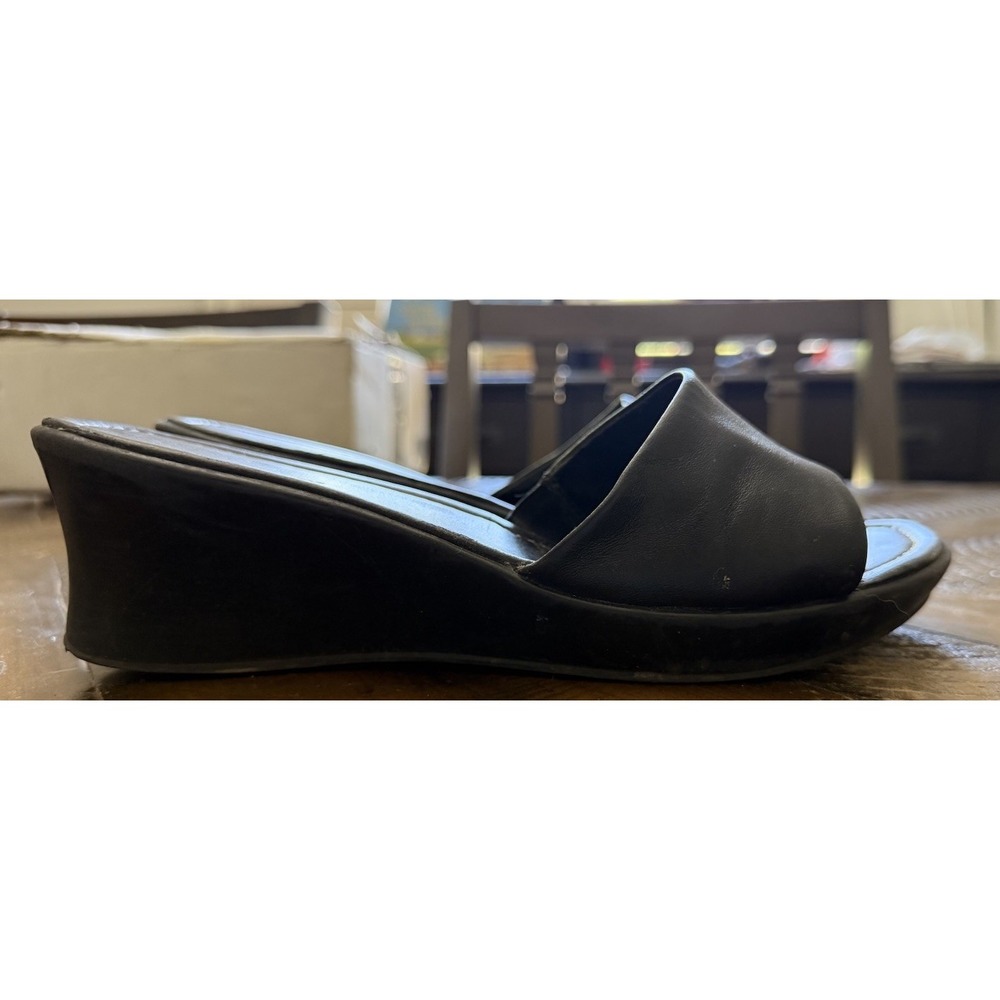 PESARO BLACK Slip On Sandle Clog Size 9 Leather Strap Y2k 90's Comfy Staple - Picture 1 of 8